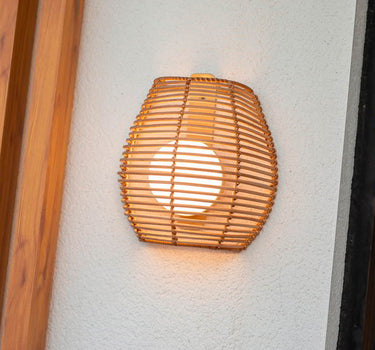 BOSSA WALL wireless wall light