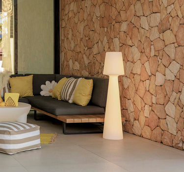 LOLA FLOOR LAMP