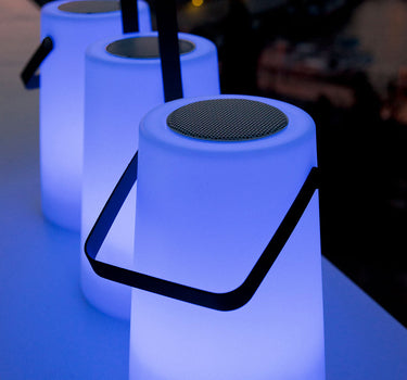 NOMADA PLAY PORTABLE SPEAKER WITH LIGHT