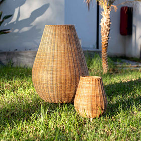 SAONA decorative floor lamp
