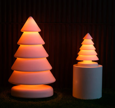 SNOWY CHRISTMAS TREE