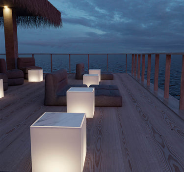 Bora table with light